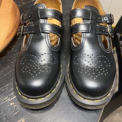 omens Dr. Martens 8065 Mary Jane Casual Shoe - Black