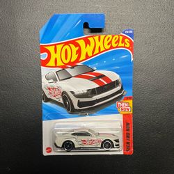 Hotwheels Mustang Dark Horse