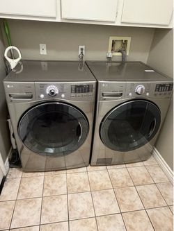 LG WASHER & DRYER