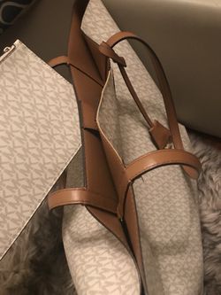 MK bag an wallet for less!!!