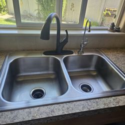 Kitchen Sink And Faucet