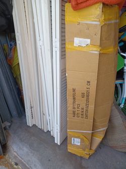 8 ft Trampoline, Still In The Box NEW