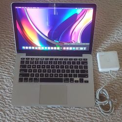 Apple MACBOOK AIR UNLOCKED WORKING FINE 8GB 128SSD 