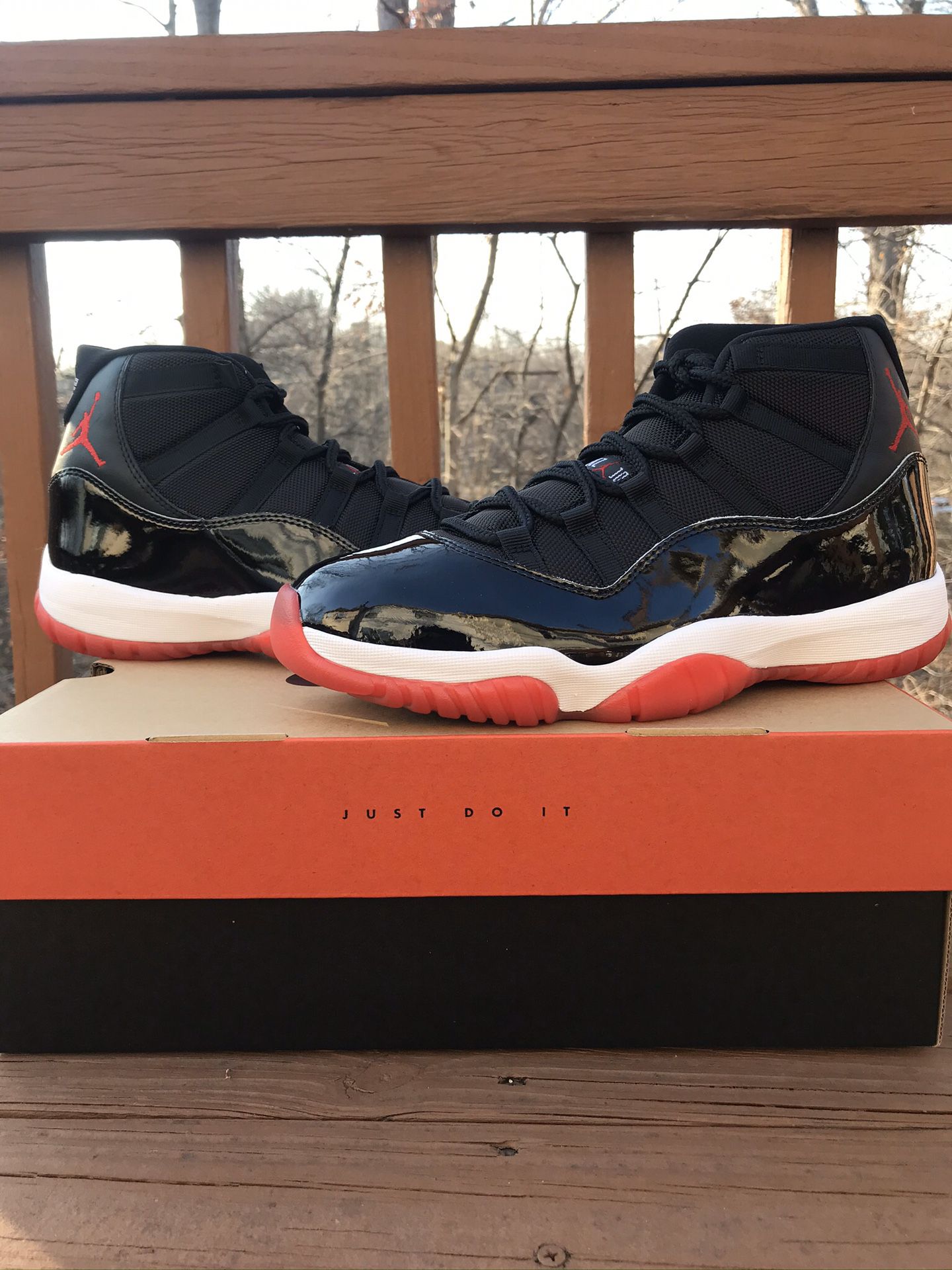 Bred 11 size (10) 100% authentic