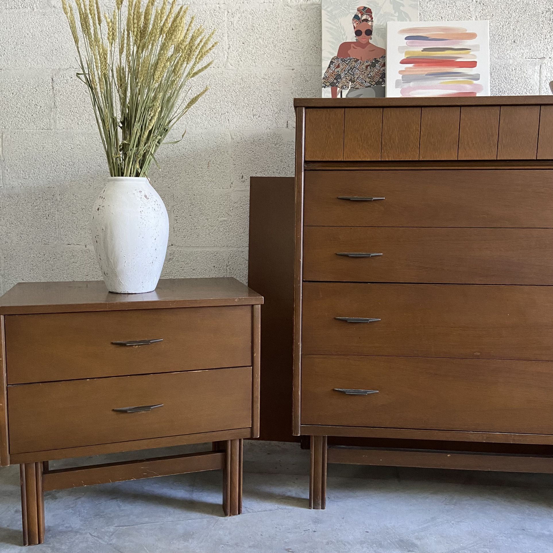 Mid Century Modern Dresser and Nightstands Set for Sale in West Palm
