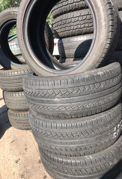 235/45R17