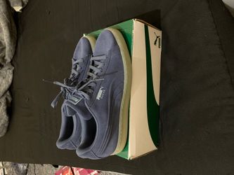 Suede ice pumas size 10.5