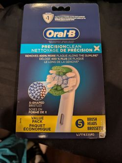 Oral-B PrecisionClean Replacement Brush Heads 5-Pack