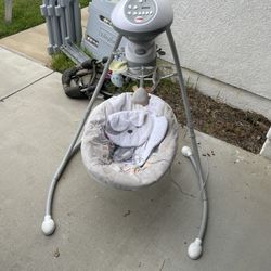 Fisherprice Baby swing