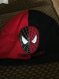 Spiderman knit hat with fleece lining