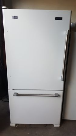 33x68 Maytag Top and Bottom Freezer