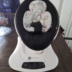 Never Used  MAMAROO baby Rocker 