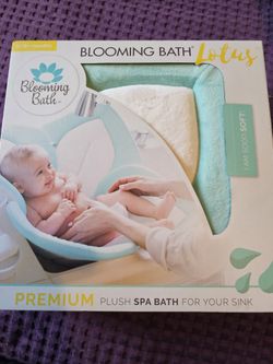 New In Box Infant Bath