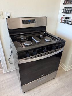 Gas stove