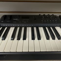 Oxygen 25 Audio Keyboard 