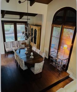Beautiful wood table and 12 chairs