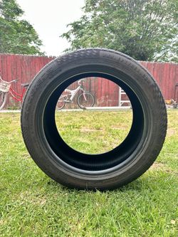 Accelera Tire