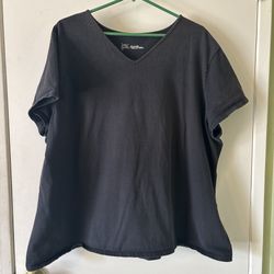 JMS Shaped Fit 26W/28W Black V-neck Plus Size 