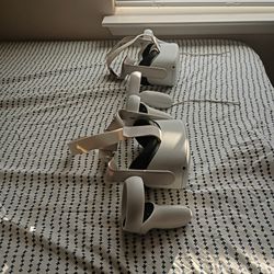 Two Oculus quest twos 64 GB and 128 GB