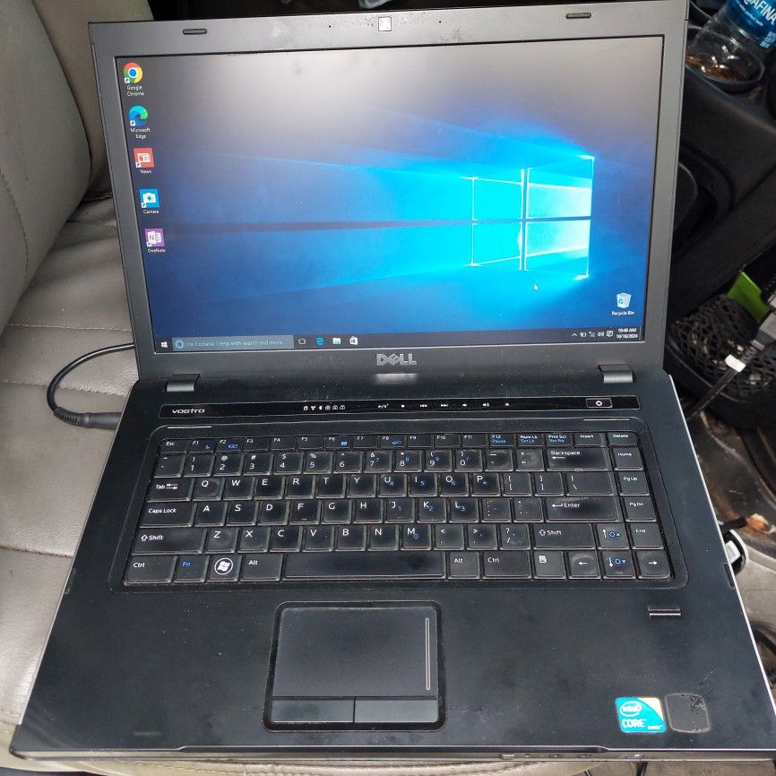 A NICE  WORKING  DELL L  LATITUDE  E5530 WINDOWS  1 0  PRO  500 GIGS  HARD  DRIVE  A N D 4 GIGS  RAM STORAGE ORIGINAL CHARGER  AND ORIGINAL  BATTERY
