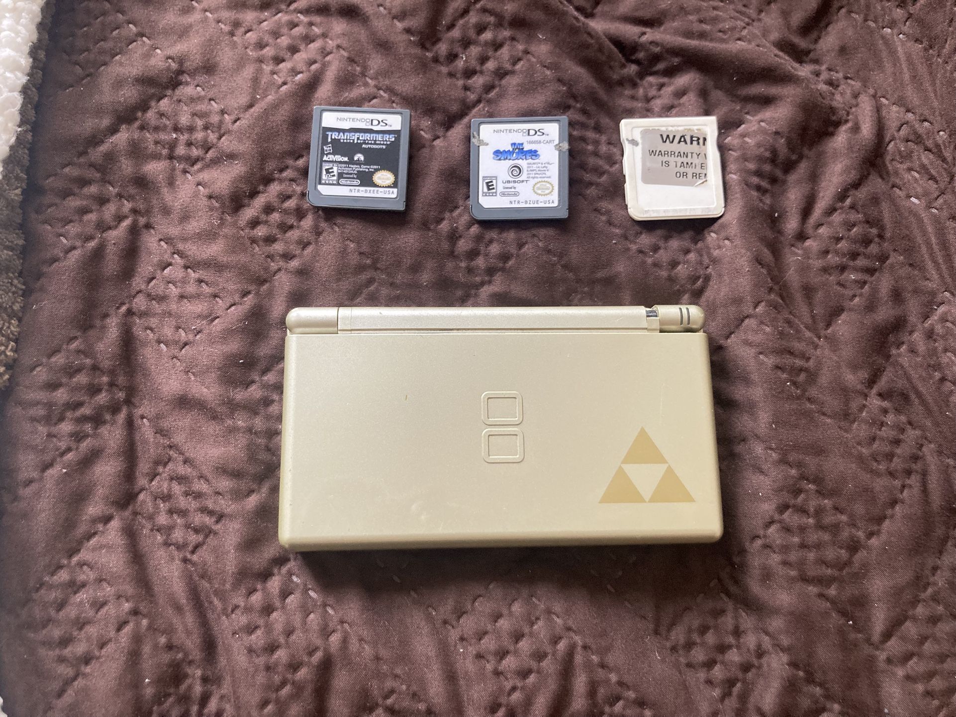 Golden Nintendo DS Lite - Classic Retro Games 