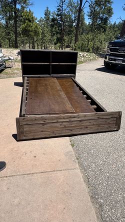 Restoration Hardware Teen Keynes 8-Drawer Storage Bed with Cubby Headboard