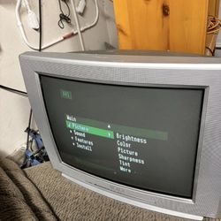 27 Inch Philips Magnavox Gaming tv  