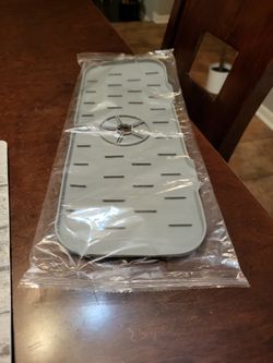 Splash guard for sink