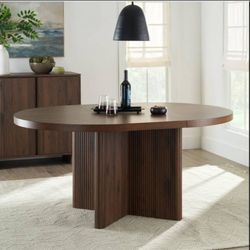 NEW Fluted Round Expandable Dining Table 50%OFF