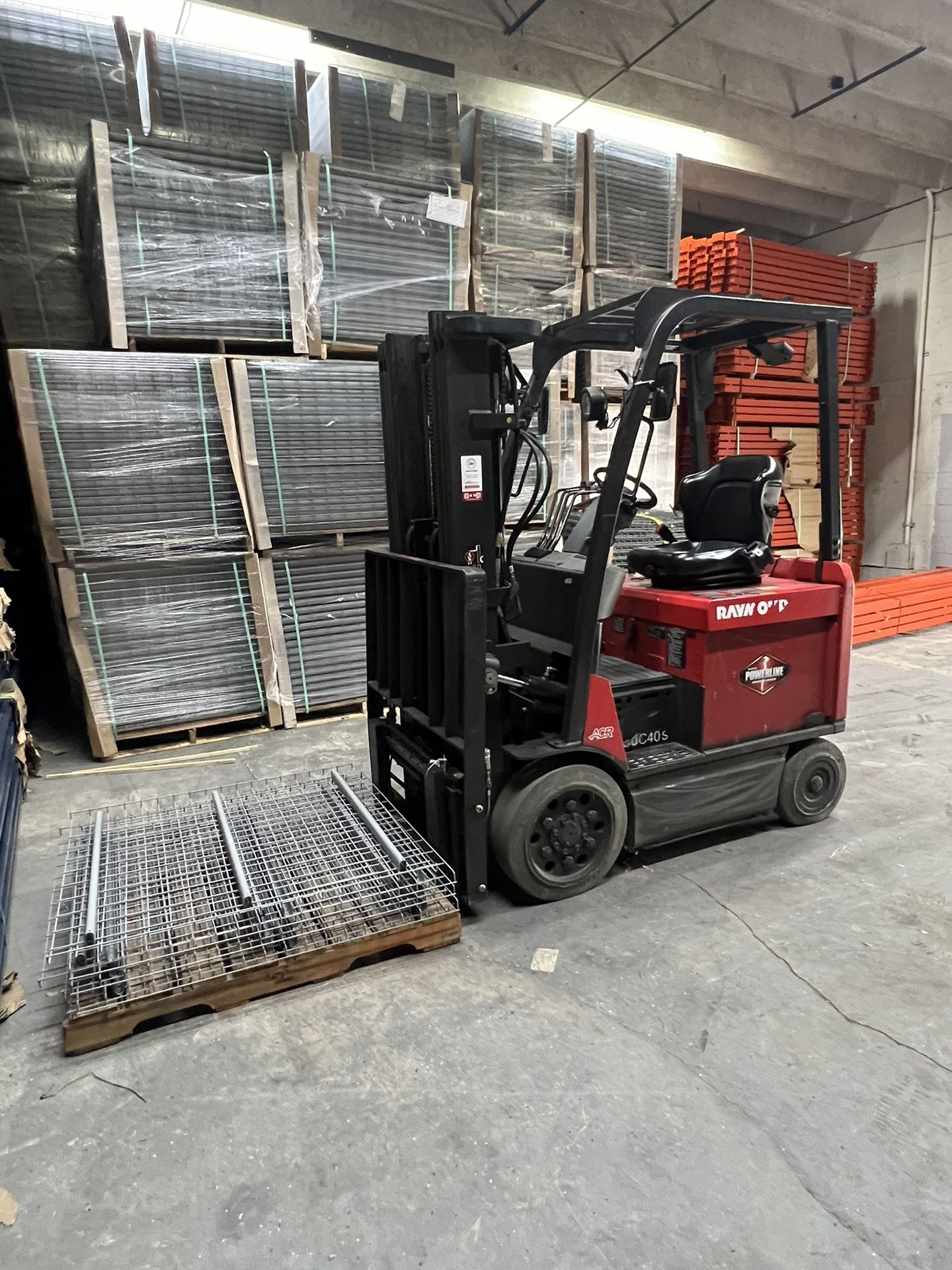 RAYMOND FORKLIFT 2016 Electric 4,000# CAP., 188"height M/N 4750-C40S, 5,676 HRS