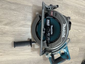 Makita 40V Max XGT Brushless Cordless Rear Handle 10-1/4 in. Circular Saw, AWS Capable (Tool Only