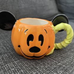 Disney Mickey Mouse Head Happy Halloween Pumpkin mug