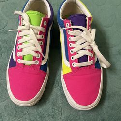 Women’s Vans-Size 8.5