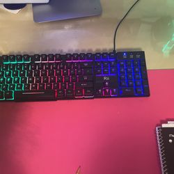 Gaming Keyboard Only Opened Box To Take Pictures