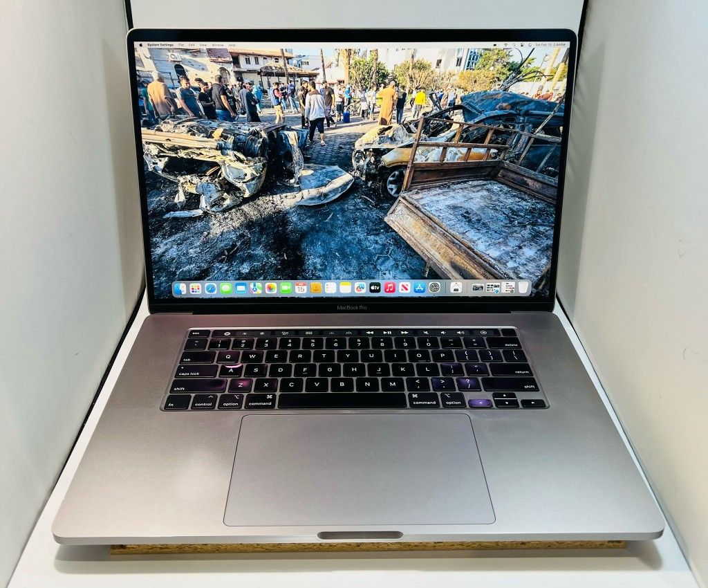 Apple MacBook Pro TouchBar 2019 16” Core i9 16GB