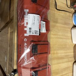hilti 4 port charger brand new $200firm in n Lakeland 