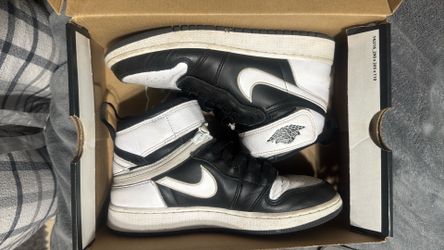 Air Jordan 1 HI FLY Yease (gs)