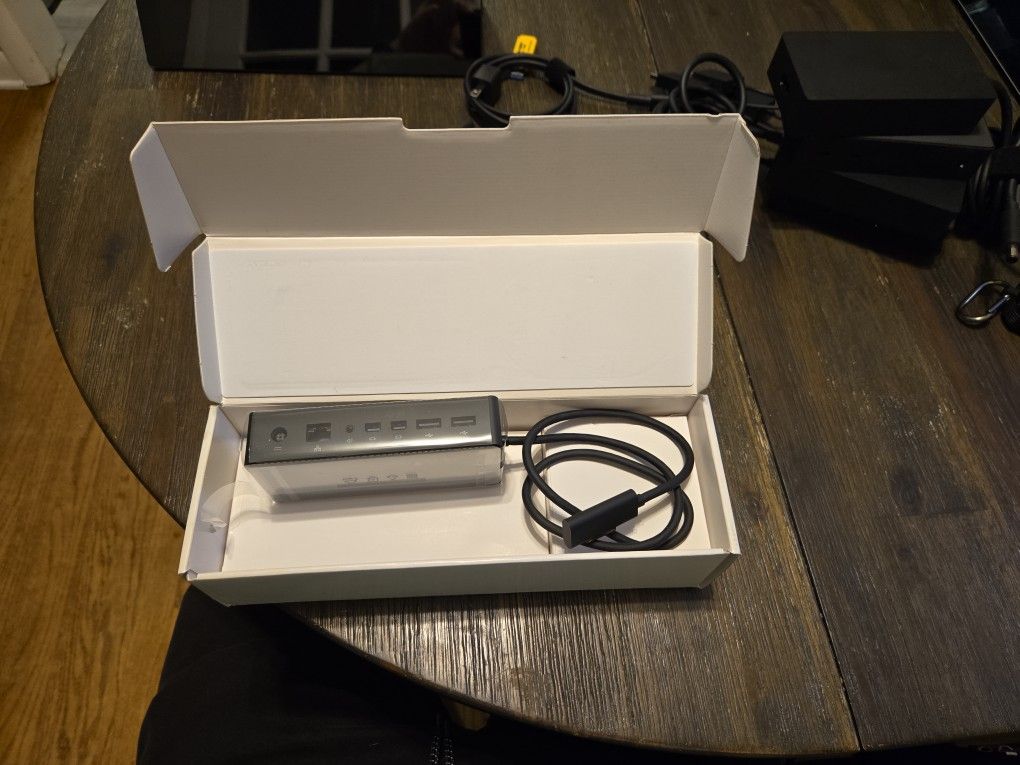 Microsoft Surface Dock