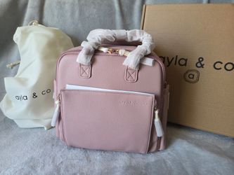 Ayla and Co