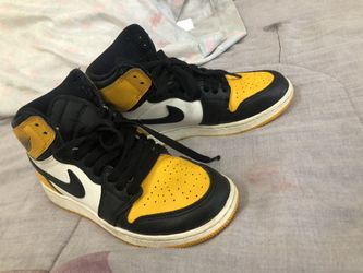 Nike Mids Size 4.5y Big Kids 