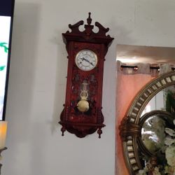 Little Clock It Works It Has The Sounds Gorgeous Antique