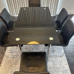 7PC Dinning Set : Glass Top Dinning Table With 6 Dinning Chair 
