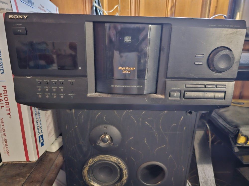 Sony 200 Disc Changer