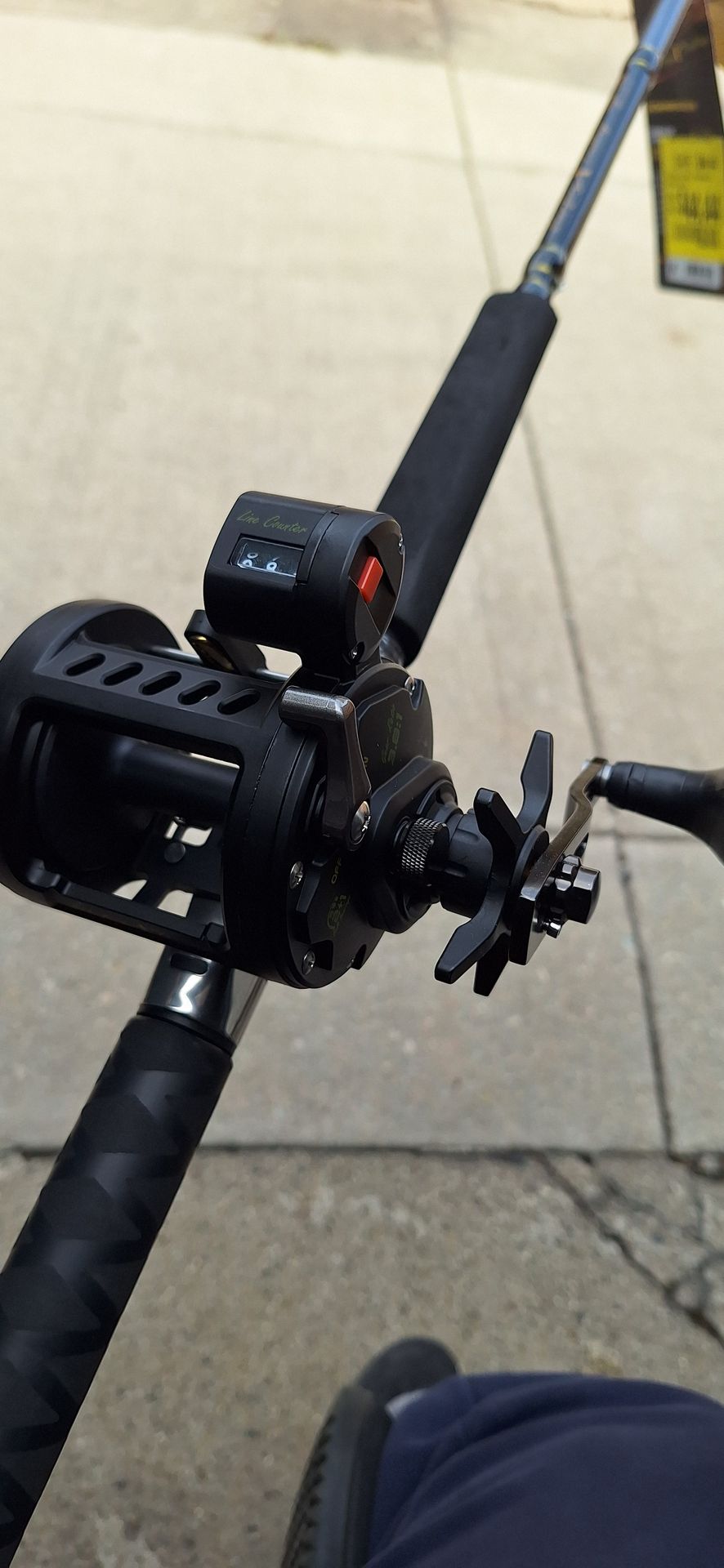 Level Wind Line Counter Reel