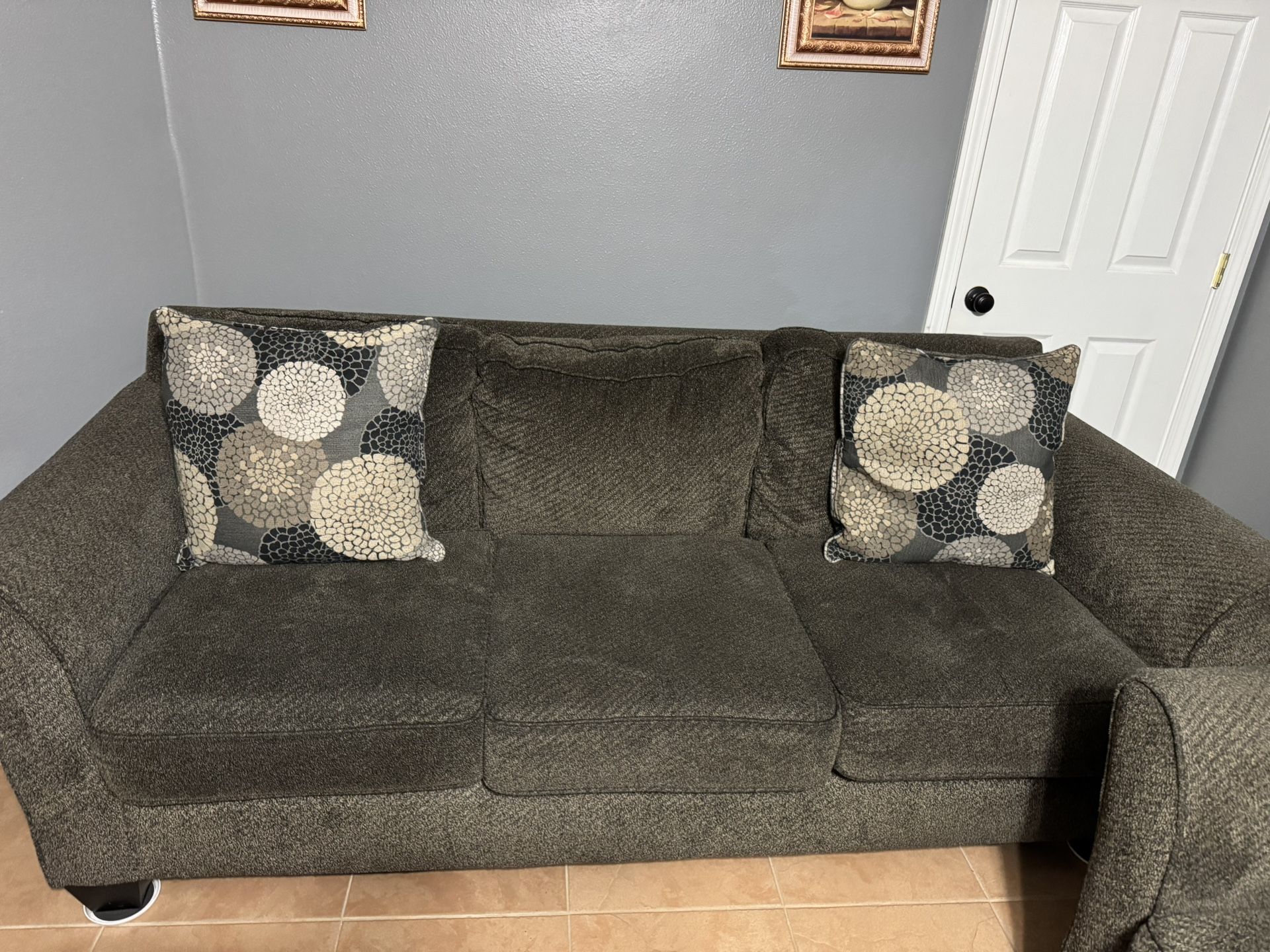 Couch Set