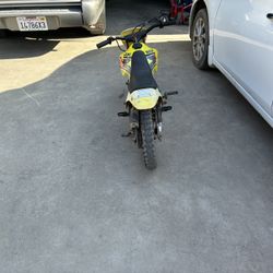 Suzuki  50