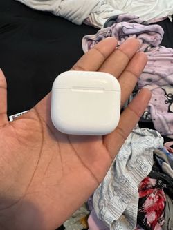 AirPods 4
