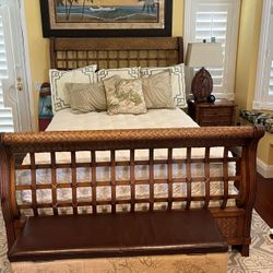 Queen Size Bedframe And 2 Nightstands 