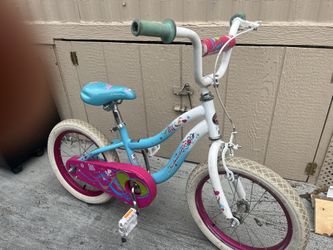 girls bike evryting work good tires size 16” 