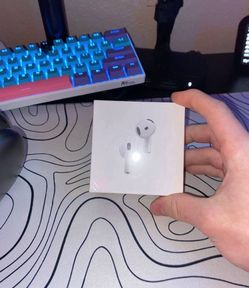 AirPods 4